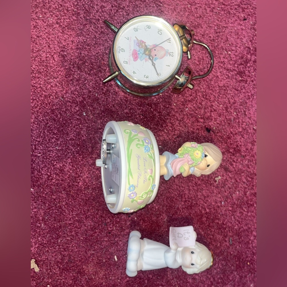 Precious Moments Figures